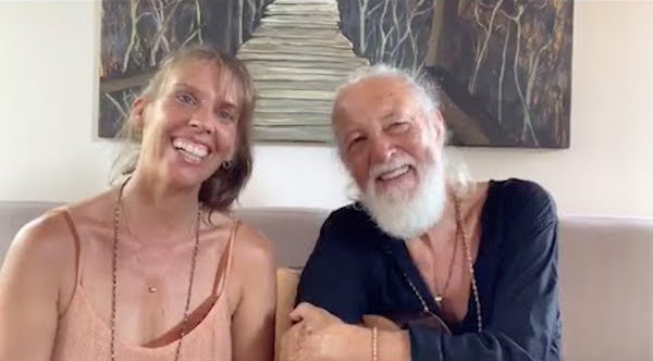 Deva Premal & Miten: Daily OM and Gayatri Mantra Meditation live from Costa Rica (Day 28)